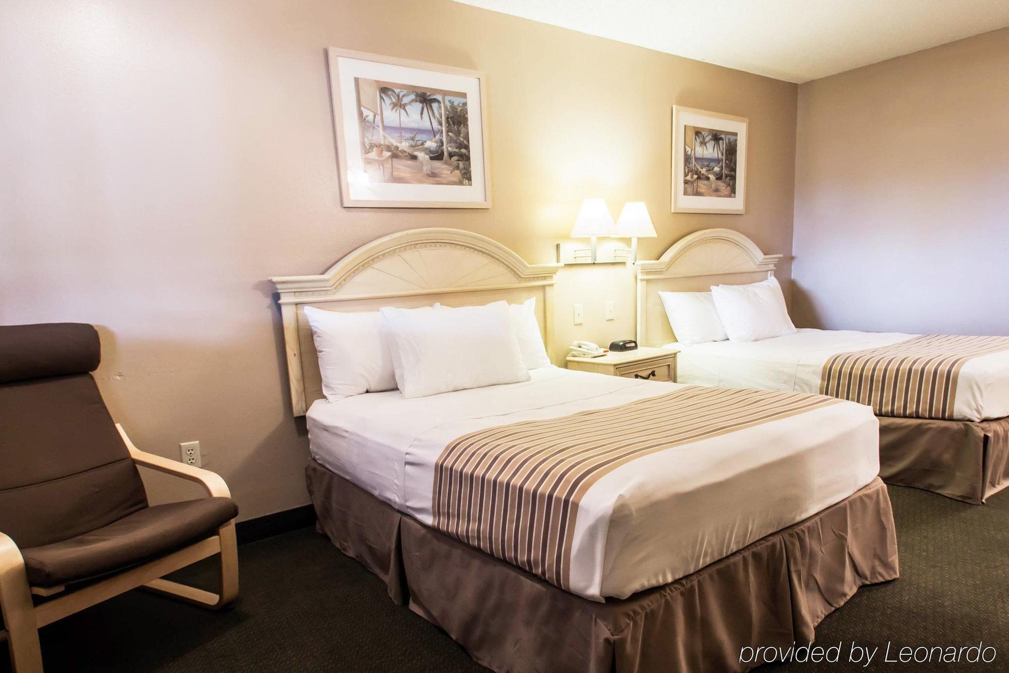 Rodeway Inn Forest City Eksteriør bilde